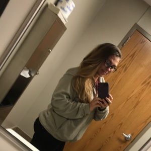 Meet your Posher, Brittany